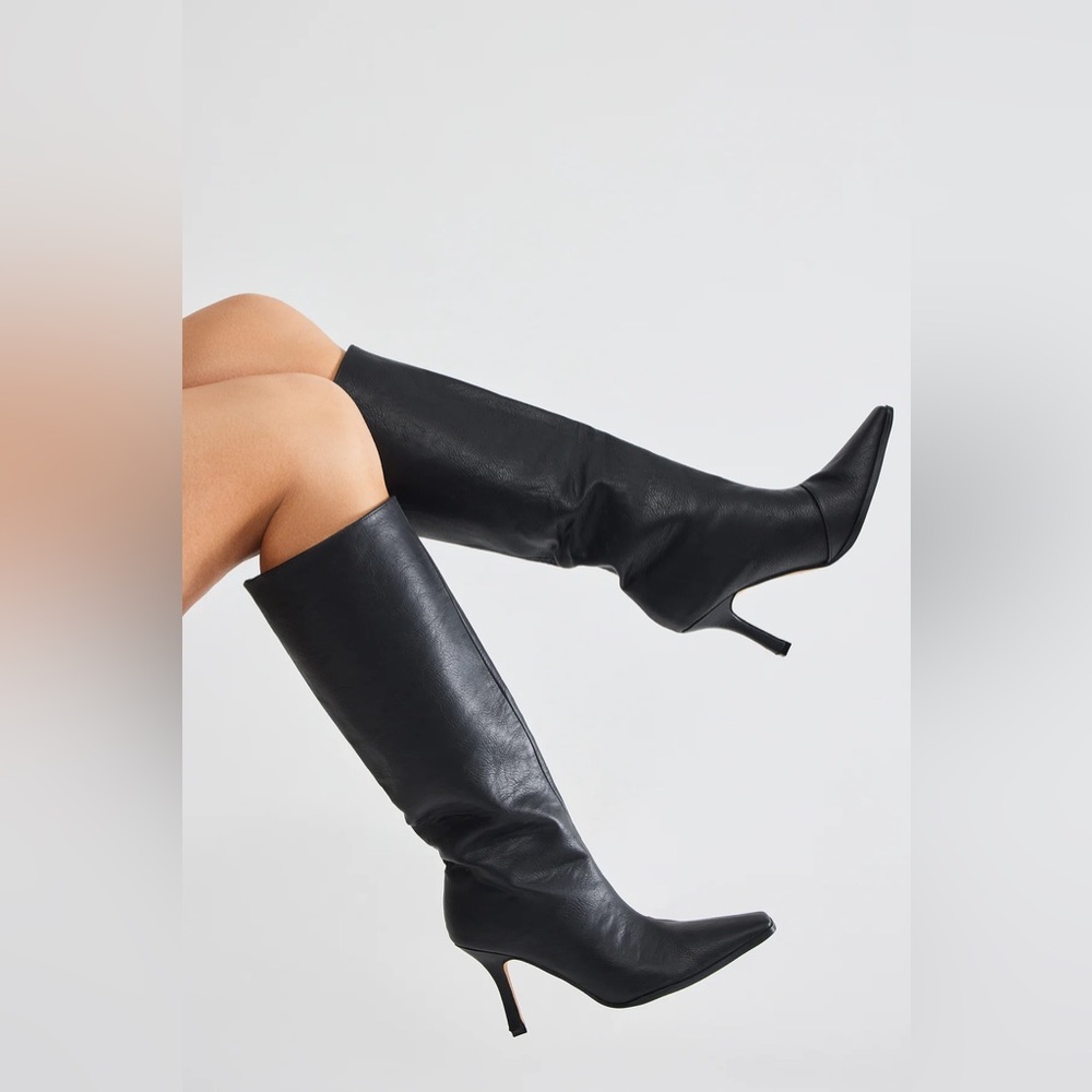 Black Heeled Boots - Sz 10